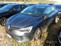 Usata Renault Clio V Business 91 CV (66 kW) 2022 Grigio Berlina