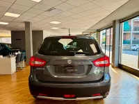 Usata Suzuki SX4 S-Cross 111 CV (81 kW) 2019 Grigio SUV