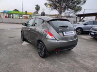 Usata Lancia Ypsilon Gold 69 CV (50 kW) 2023 Gray Utilitaria