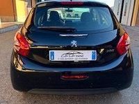 usata Peugeot 208 1.2 VTi 82 CV 5 porte Active