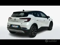 Usata Renault Captur Techno 94 CV (69 kW) 2023 Bianco SUV