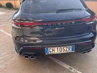 Usata Porsche Macan 265 CV (194 kW) 2022 Blu/azzurro SUV