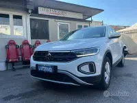 Usata VW T-Roc Style 110 CV (80 kW) 2023 Bianco SUV