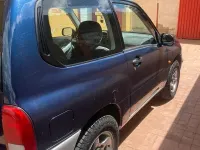 Usata Suzuki Vitara 94 CV (69 kW) 2000 Blu SUV