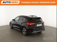 Usata Ford Focus Active 125 CV (91 kW) 2020 Nero Berlina