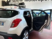 Usata Opel Mokka 140 CV (102 kW) 2015 Bianco SUV