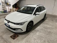 Usata VW Golf VIII Life 150 CV (110 kW) 2024 Bianco Station wagon