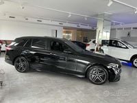Usata Mercedes C300e Premium 265 CV (194 kW) 2022 Nero Station wagon