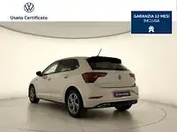 Usata VW Polo R-line 95 CV (69 kW) 2024 Beige Utilitaria