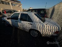 Usata Mercedes 190 118 CV (86 kW) 1990 Bianco Berlina