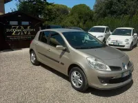 Usata Renault Clio Dynamique 75 CV (55 kW) 2008 Marrone Utilitaria