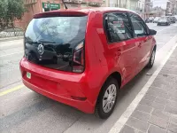 Usata VW up! move up! 68 CV (50 kW) 2018 Rosso Utilitaria