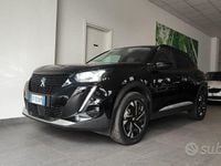 Usata Peugeot e-2008 Allure 100 kW (136 CV) 2021 Nero SUV