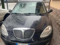 Usata Lancia Ypsilon 80 CV (58 kW) 2004 Nero Utilitaria