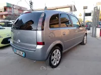 Usata Opel Meriva Cosmo 90 CV (66 kW) 2008 Grigio Monovolume