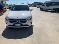 Usata Mercedes B180 116 CV (85 kW) 2019 Bianco Utilitaria