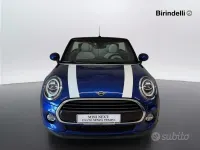 Usata Mini Cooper D Cabriolet Hype 116 CV (85 kW) 2018 Starlight blue met. Cabrio