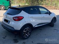 Usata Renault Captur 90 CV (66 kW) 2015 Beige SUV