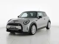Usata Mini Cooper Classic 178 CV (130 kW) 2023 Argento Utilitaria