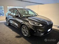 Usata Ford Kuga ST-Line 120 CV (88 kW) 2024 Nero metallizzato SUV