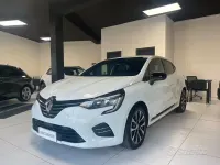 Usata Renault Clio V Techno 91 CV (66 kW) 2023 Bianco Berlina