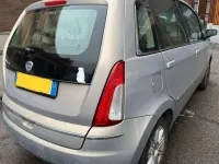 Usata Lancia Musa 95 CV (69 kW) 2009 Grigio Monovolume