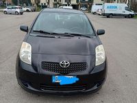 Usata Toyota Yaris 65 CV (47 kW) 2008 Nero Utilitaria