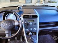 Usata Opel Agila 65 CV (47 kW) 2008 Bianco Utilitaria