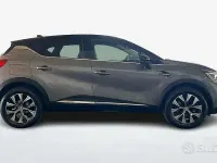 Usata Renault Captur Techno 101 CV (74 kW) 2023 Grigio scuro SUV