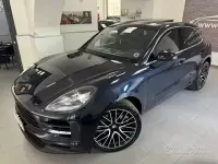 Usata Porsche Macan 245 CV (180 kW) 2020 Blu/azzurro SUV