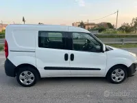 Occasion Fiat Doblò Dynamic 105 ch (77 kW) 2010 Blanc Monospace