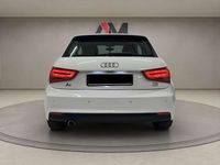 Usata Audi A1 Sportback Ambiente 90 CV (66 kW) 2016 Bianco Utilitaria