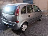 Usata Opel Meriva 101 CV (74 kW) 2004 Grigio Monovolume