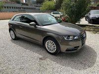 Usata Audi A3 Attraction 110 CV (80 kW) 2014 Grigio scuro Utilitaria