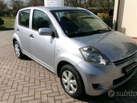 Usata Daihatsu Sirion HIRO 69 CV (50 kW) 2009 Grigio Utilitaria