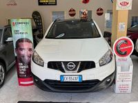 Usata Nissan Qashqai Tekna 110 CV (80 kW) 2014 Bianco SUV
