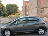 Usata Peugeot 208 68 CV (50 kW) 2012 Grigio Utilitaria