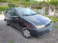 Begagnad Fiat Punto 60 HK (44 kW) 2002 Svart Halvkombi