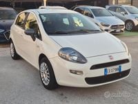 Usata Fiat Punto Street 75 CV (55 kW) 2014 Bianco Utilitaria