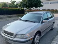 Usata Volvo V40 116 CV (85 kW) 1997 Grigio Station wagon