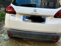 Usata Peugeot 2008 Active 82 CV (60 kW) 2018 Bianco SUV