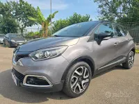 Usata Renault Captur 90 CV (66 kW) 2014 Grigio SUV