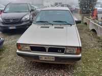 Usata Lancia Delta 78 CV (57 kW) 1988 Grigio Utilitaria