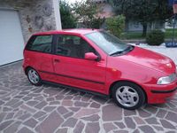 Usata Fiat Punto 133 CV (97 kW) 1994 Rosso Berlina