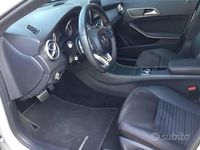 Usata Mercedes CLA200 Shooting Brake Premium 136 CV (100 kW) 2016 Argento Station wagon