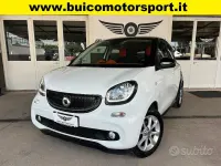 Usata Smart ForFour Passion 71 CV (52 kW) 2015 Bianco Utilitaria