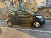 Usata Peugeot 107 68 CV (50 kW) 2007 Nero Utilitaria
