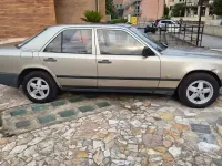 Usata Mercedes 300 188 CV (138 kW) 1989 Berlina