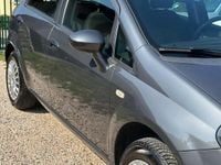 Usata Fiat Punto Street 77 CV (56 kW) 2018 Grigio Utilitaria