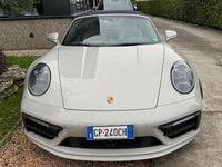 Usata Porsche 992 385 CV (283 kW) 2023 Grigio Cabrio